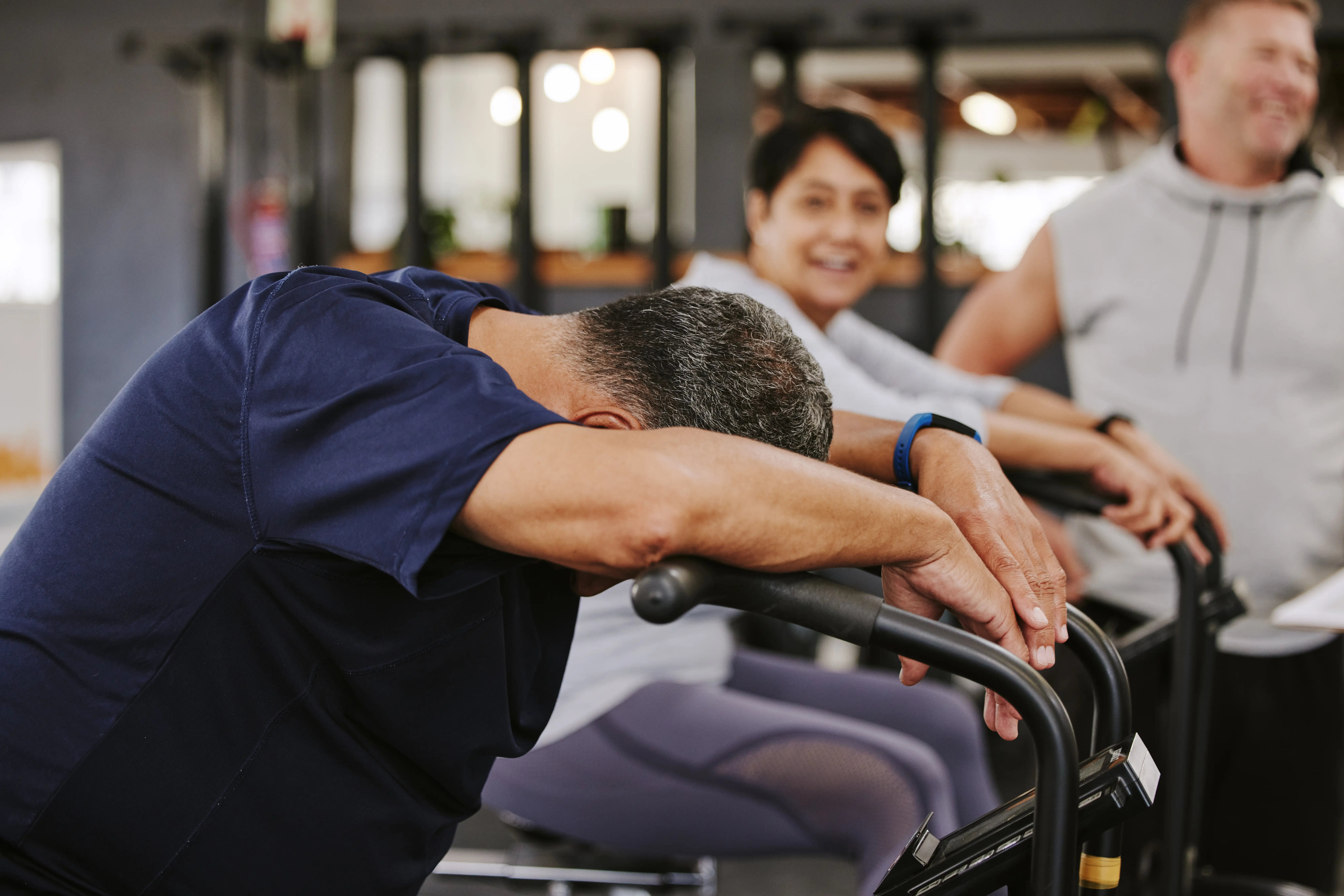 Personne motivée qui s’entraîne au gym PN Fitness à Saint-André-Avellin, dans la Petite-Nation.